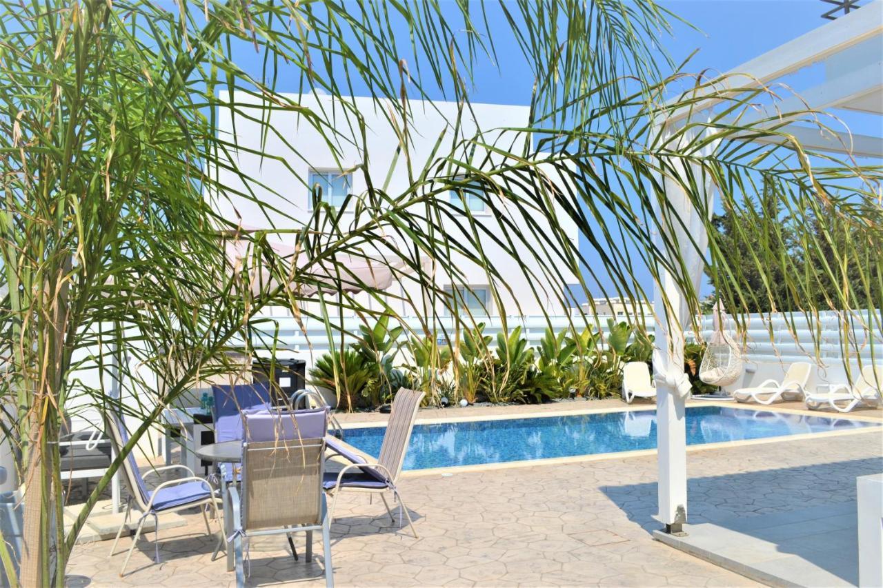 Villa Kolibri- Mythical Sands พาราลิมนี ภายนอก รูปภาพ